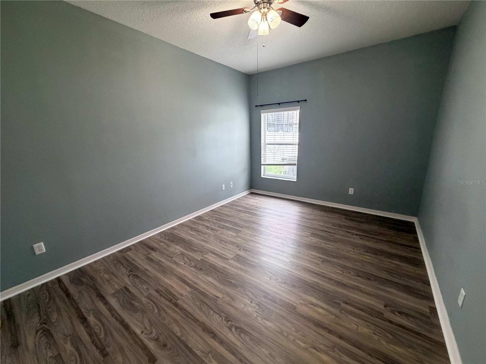 TIVOLI WOODS VILLAGE B 51 74 - Residential Lease