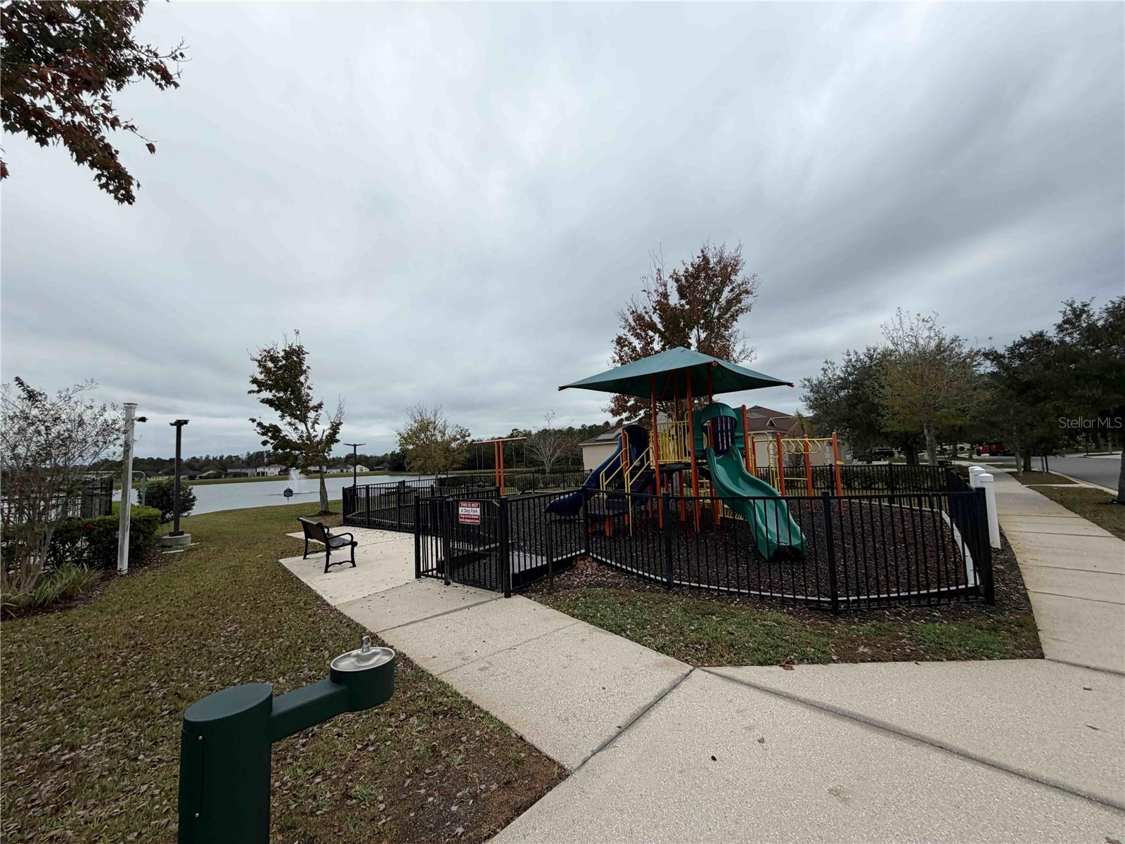 TIVOLI WOODS VILLAGE B 51 74 - Residential Lease