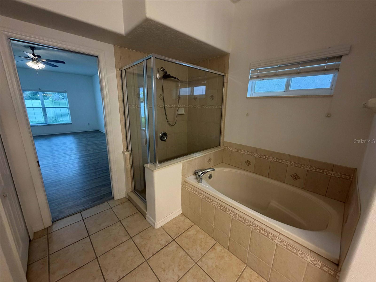 TIVOLI WOODS VILLAGE B 51 74 - Residential Lease