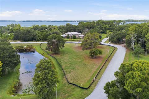 Photo of 520 Austin Drive, Tarpon Springs, FL 34688 (MLS # TB8531998)