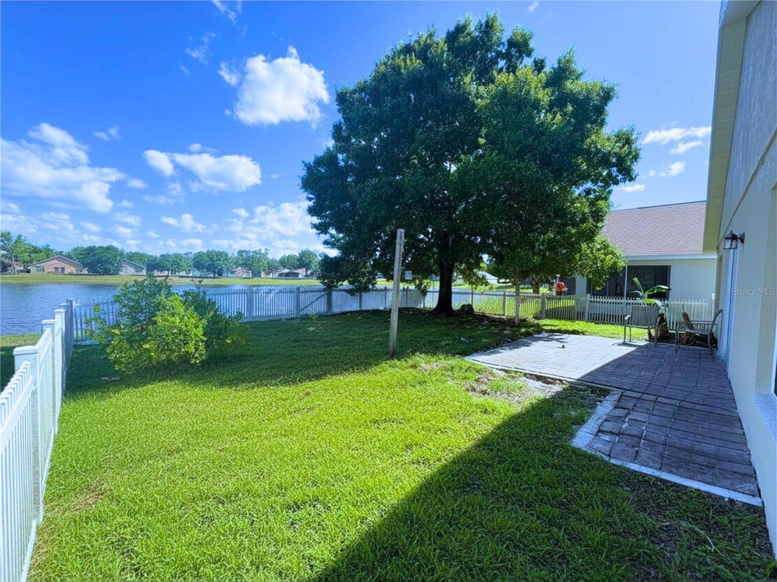 ROUSE RUN D & E - Residential Lease