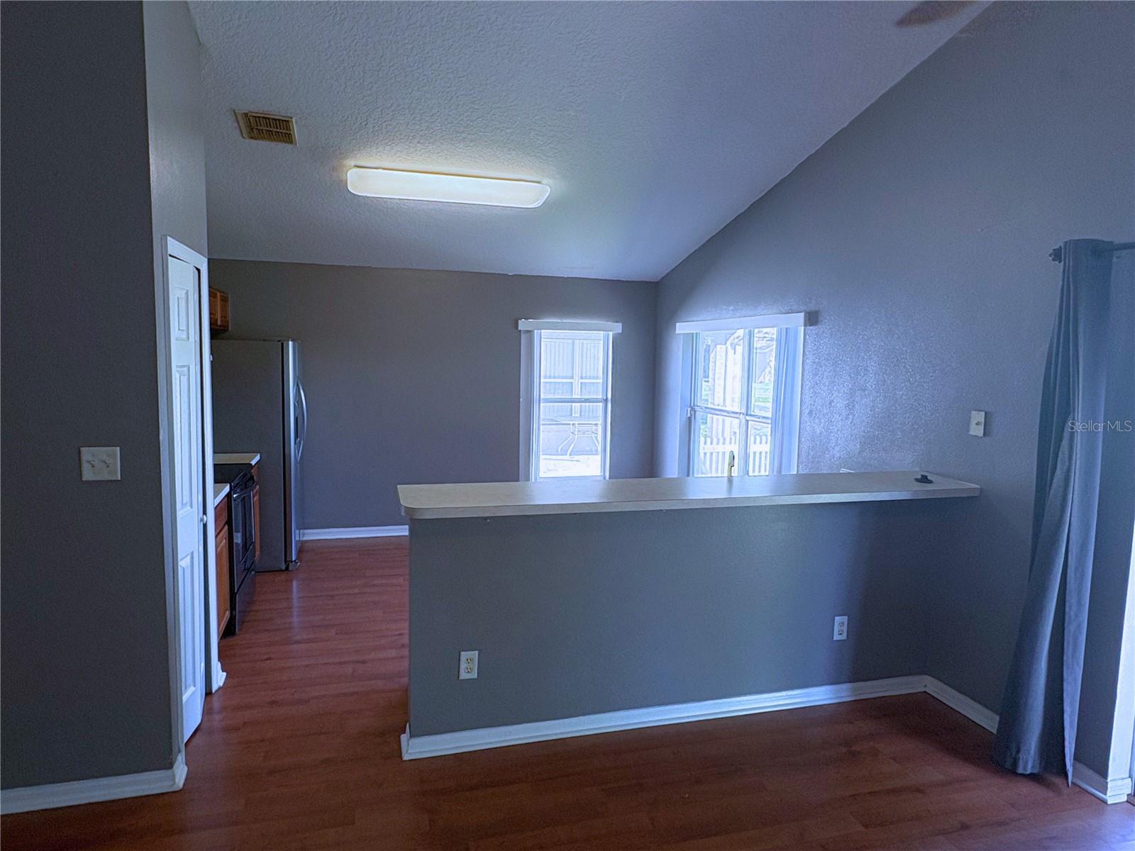 ROUSE RUN D & E - Residential Lease