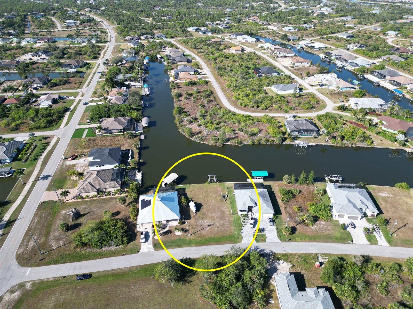 PORT CHARLOTTE SEC 093 - Land