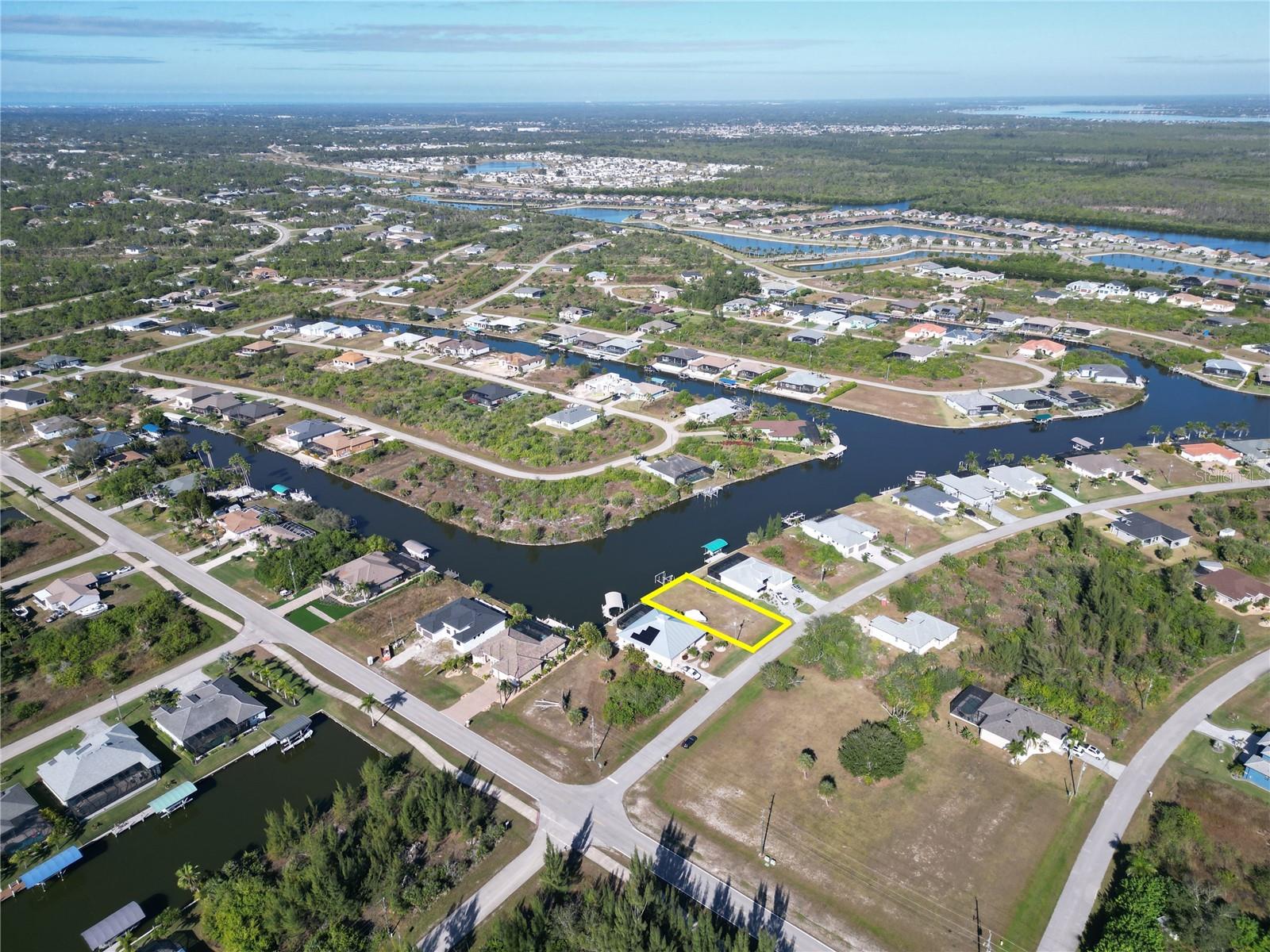 PORT CHARLOTTE SEC 093 - Land