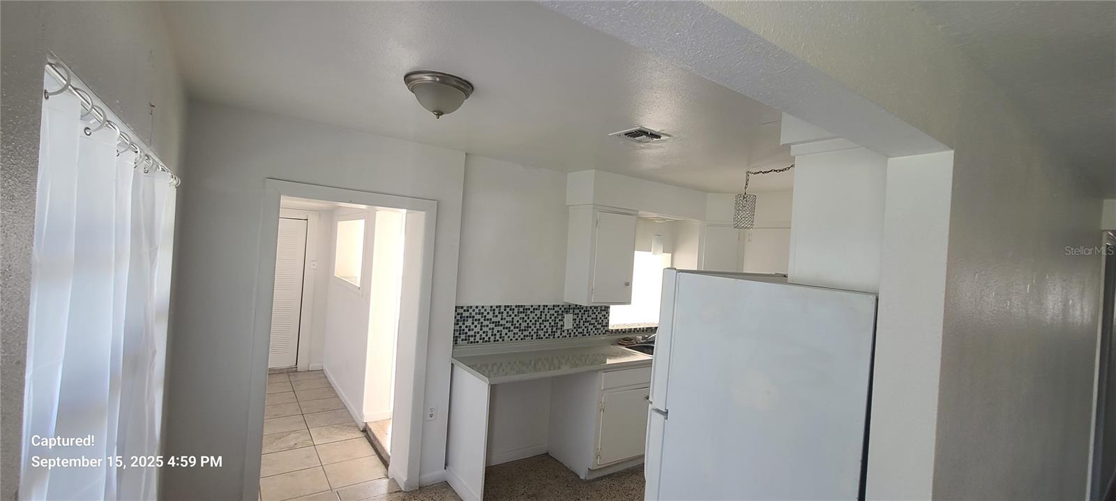 TAMPA TERRACE - Residential Lease