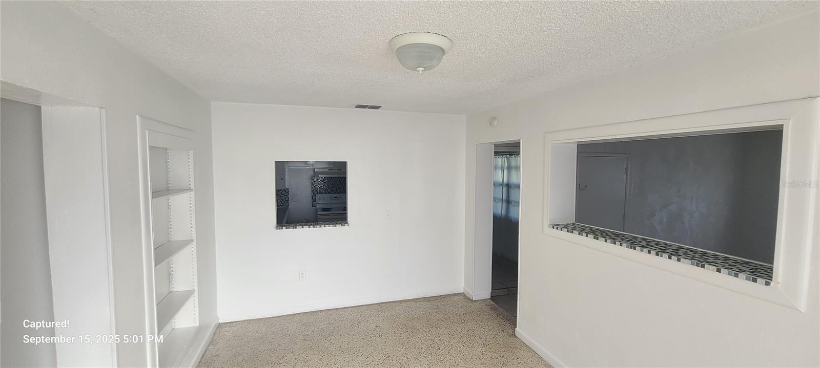 TAMPA TERRACE - Residential Lease
