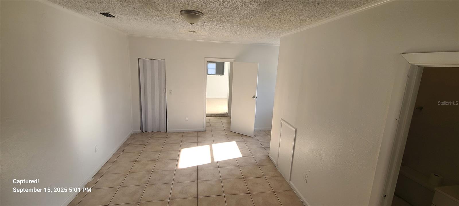 TAMPA TERRACE - Residential Lease