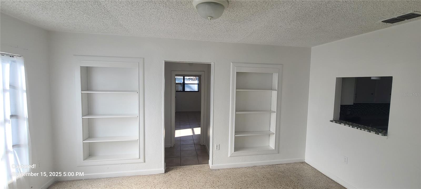 TAMPA TERRACE - Residential Lease