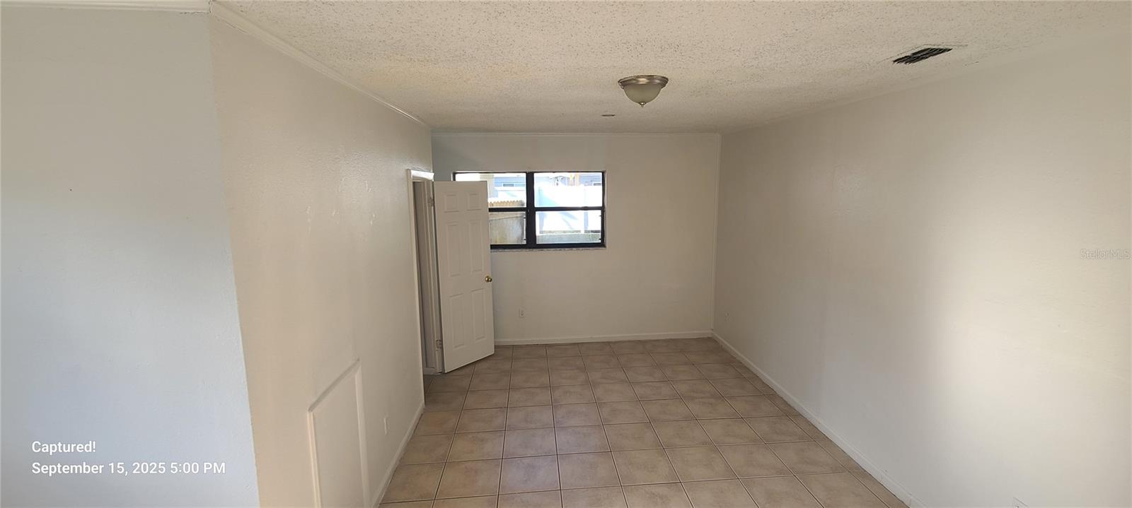 TAMPA TERRACE - Residential Lease