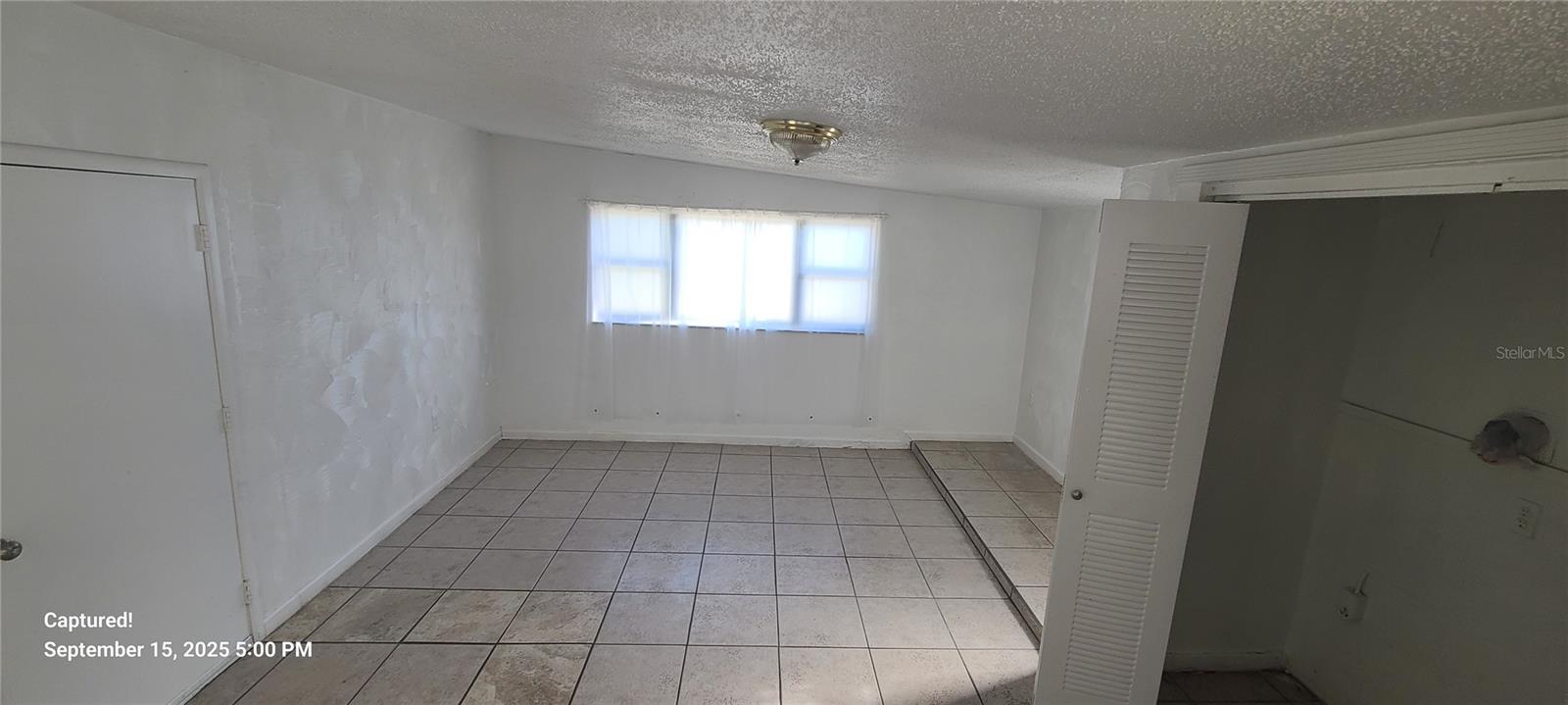 TAMPA TERRACE - Residential Lease