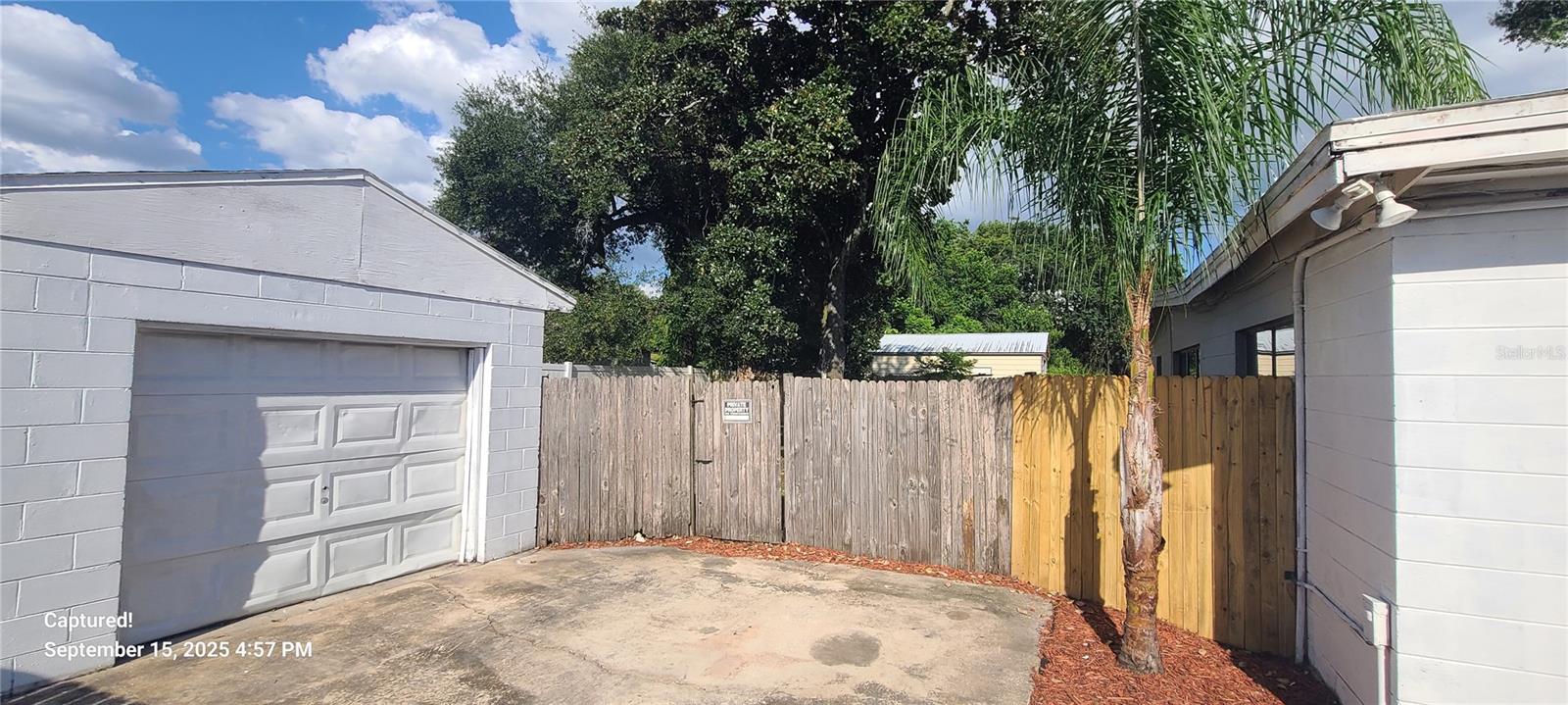 TAMPA TERRACE - Residential Lease