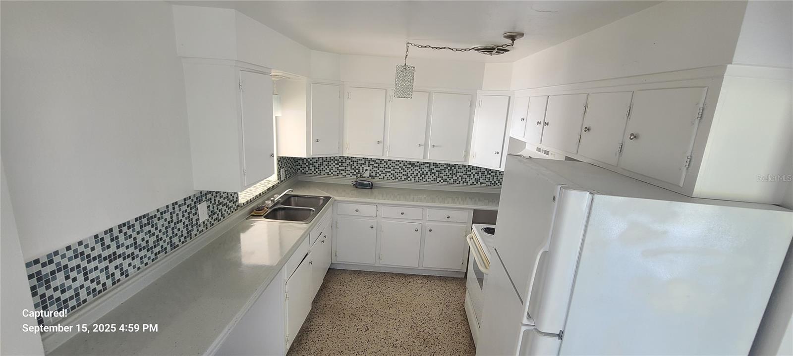 TAMPA TERRACE - Residential Lease