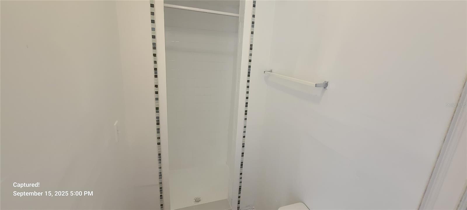 TAMPA TERRACE - Residential Lease