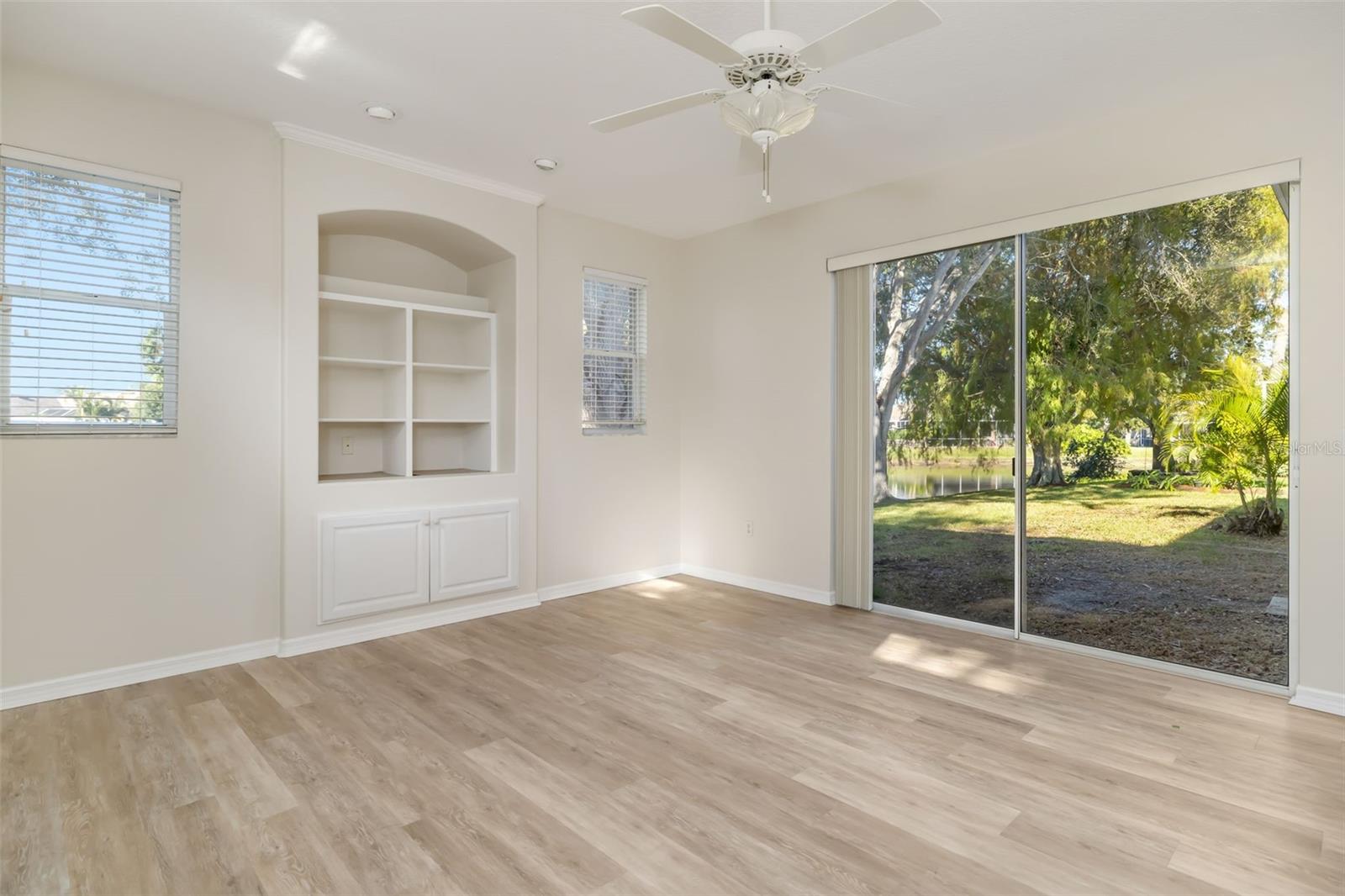 MAGNOLIA POND - Residential