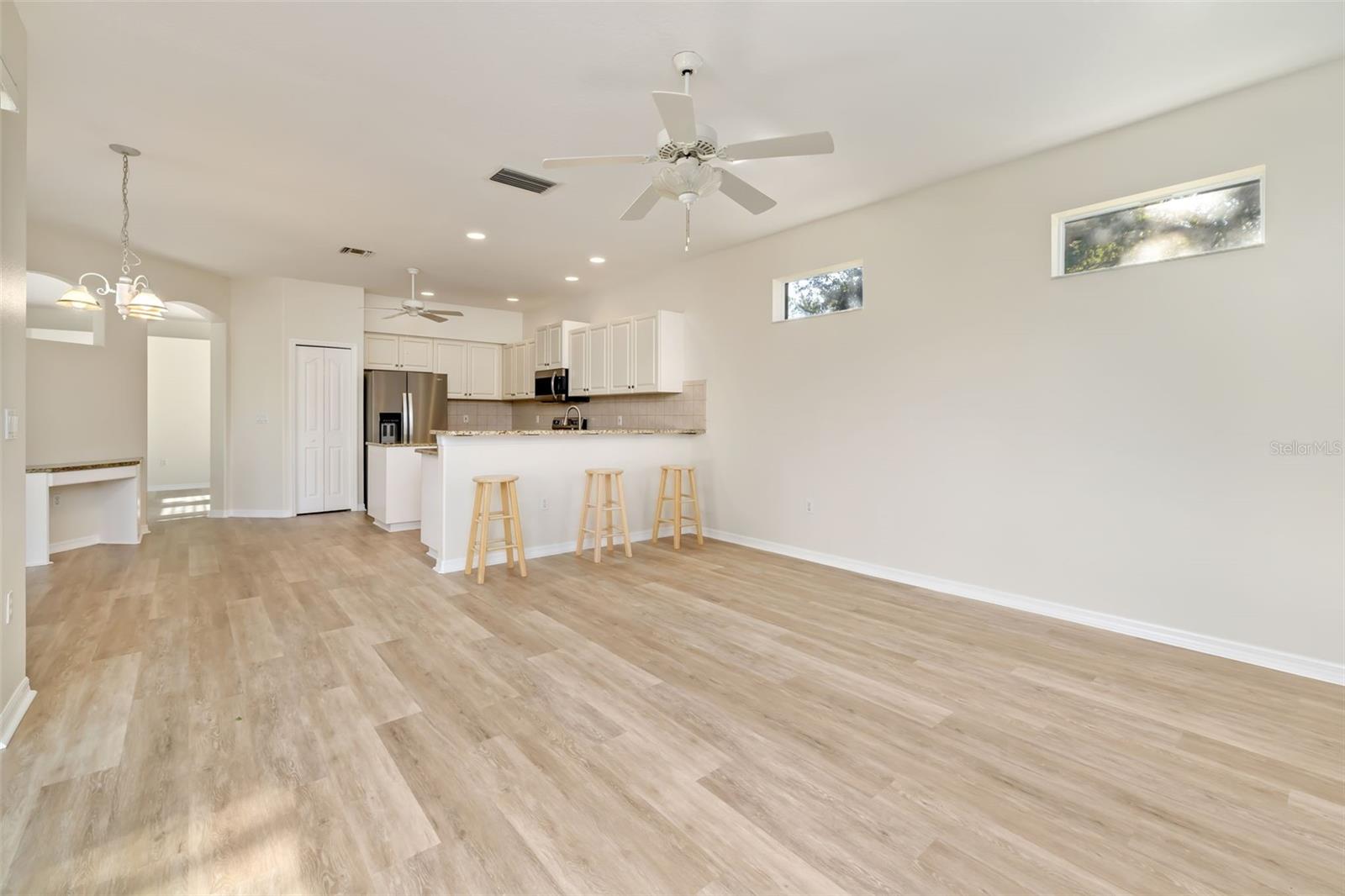 MAGNOLIA POND - Residential