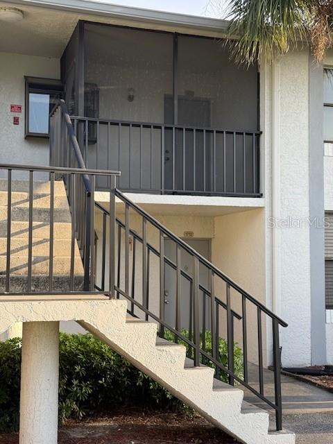 2002 BLUE HAWK COURT 1722