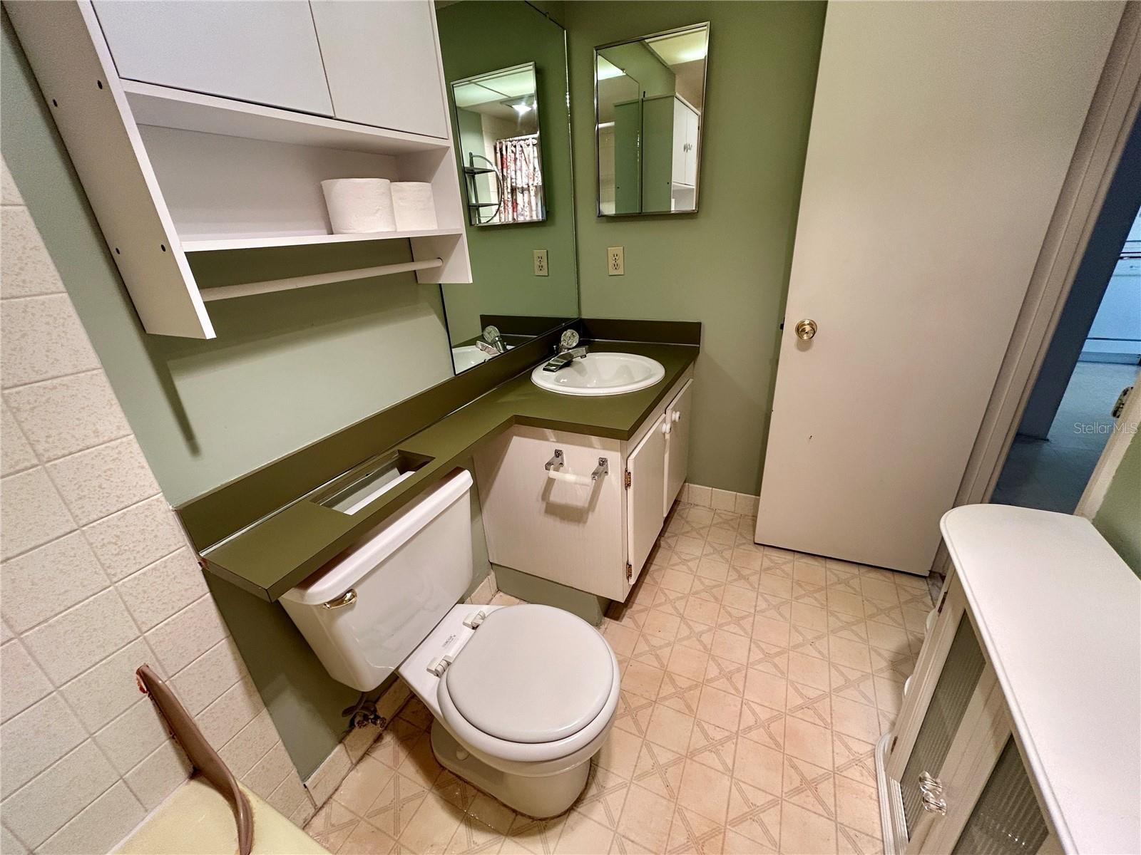 CROSSWINDS COLONY ONE CONDO - Residential