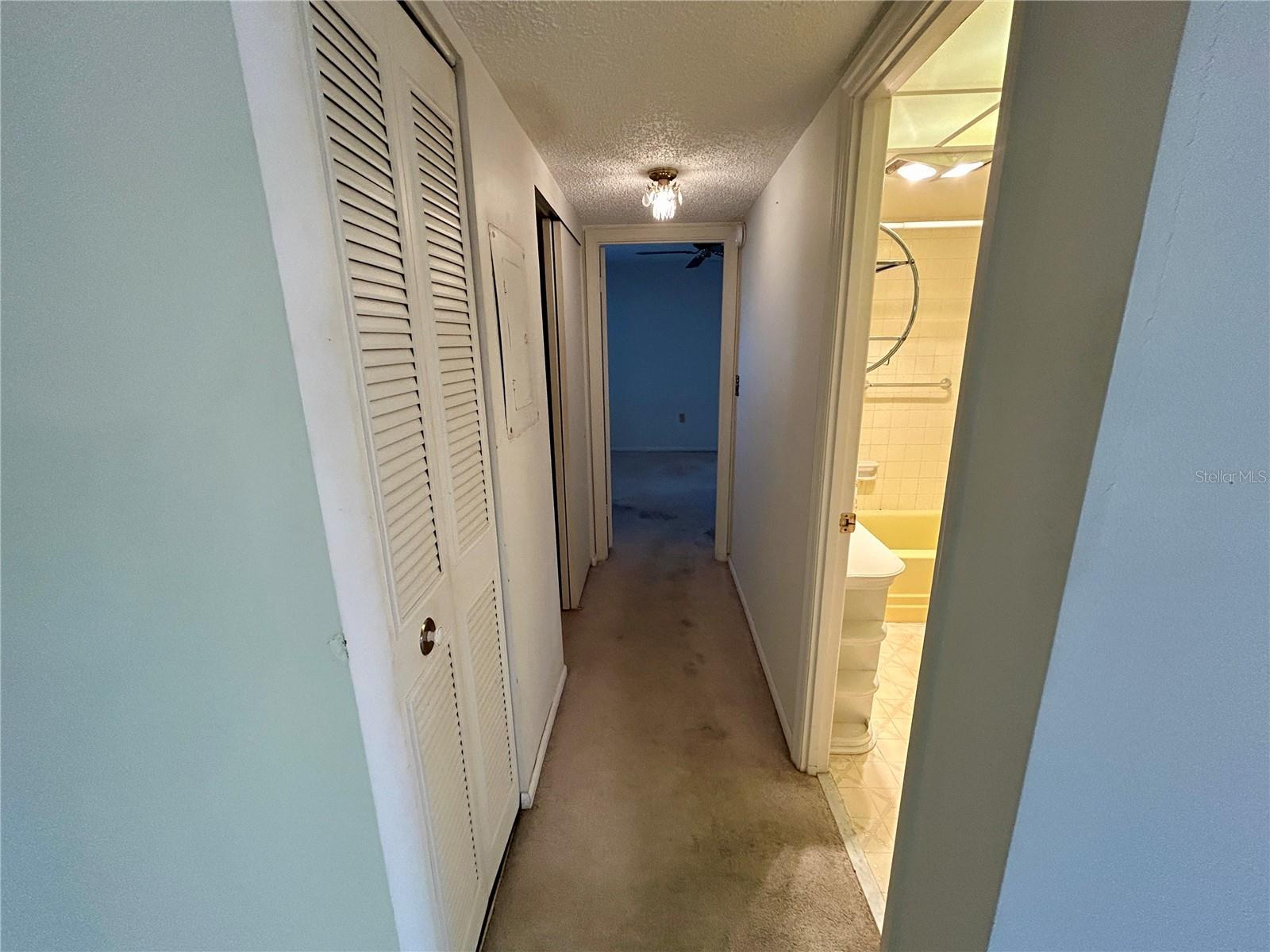 CROSSWINDS COLONY ONE CONDO - Residential