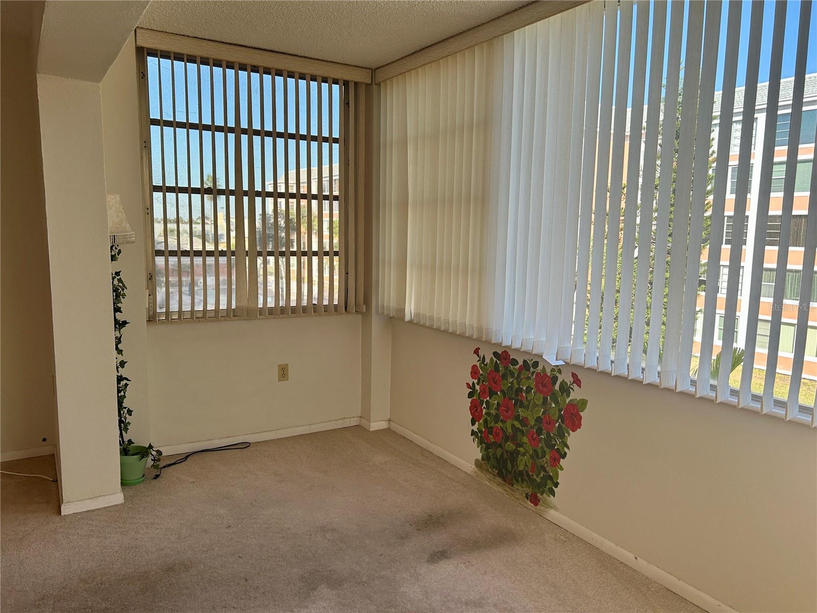 CROSSWINDS COLONY ONE CONDO - Residential