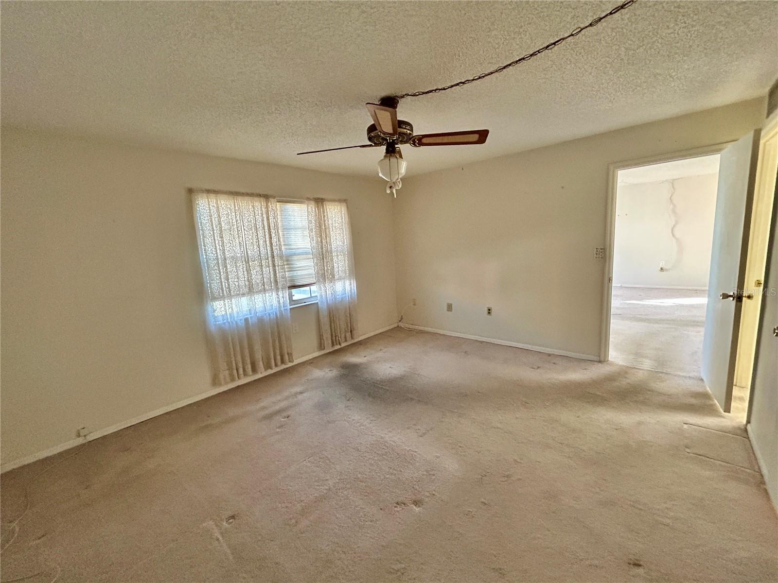 CROSSWINDS COLONY ONE CONDO - Residential