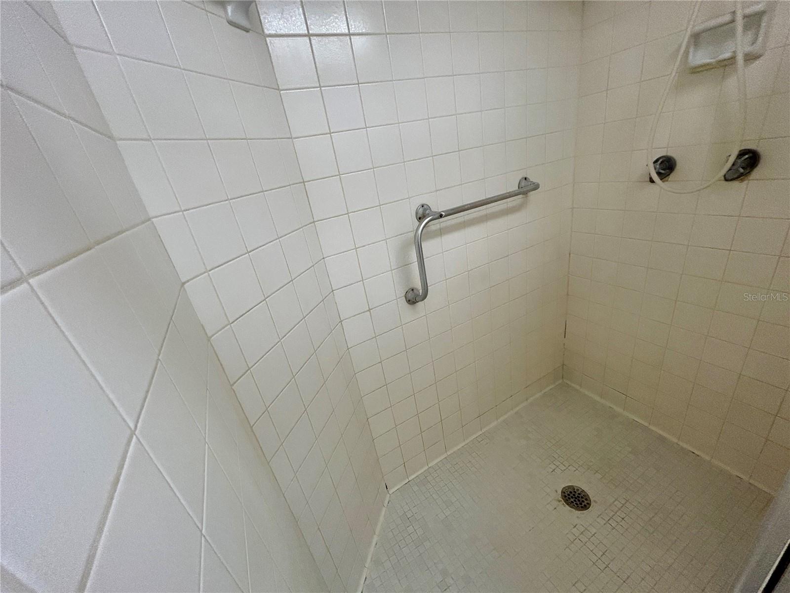 CROSSWINDS COLONY ONE CONDO - Residential