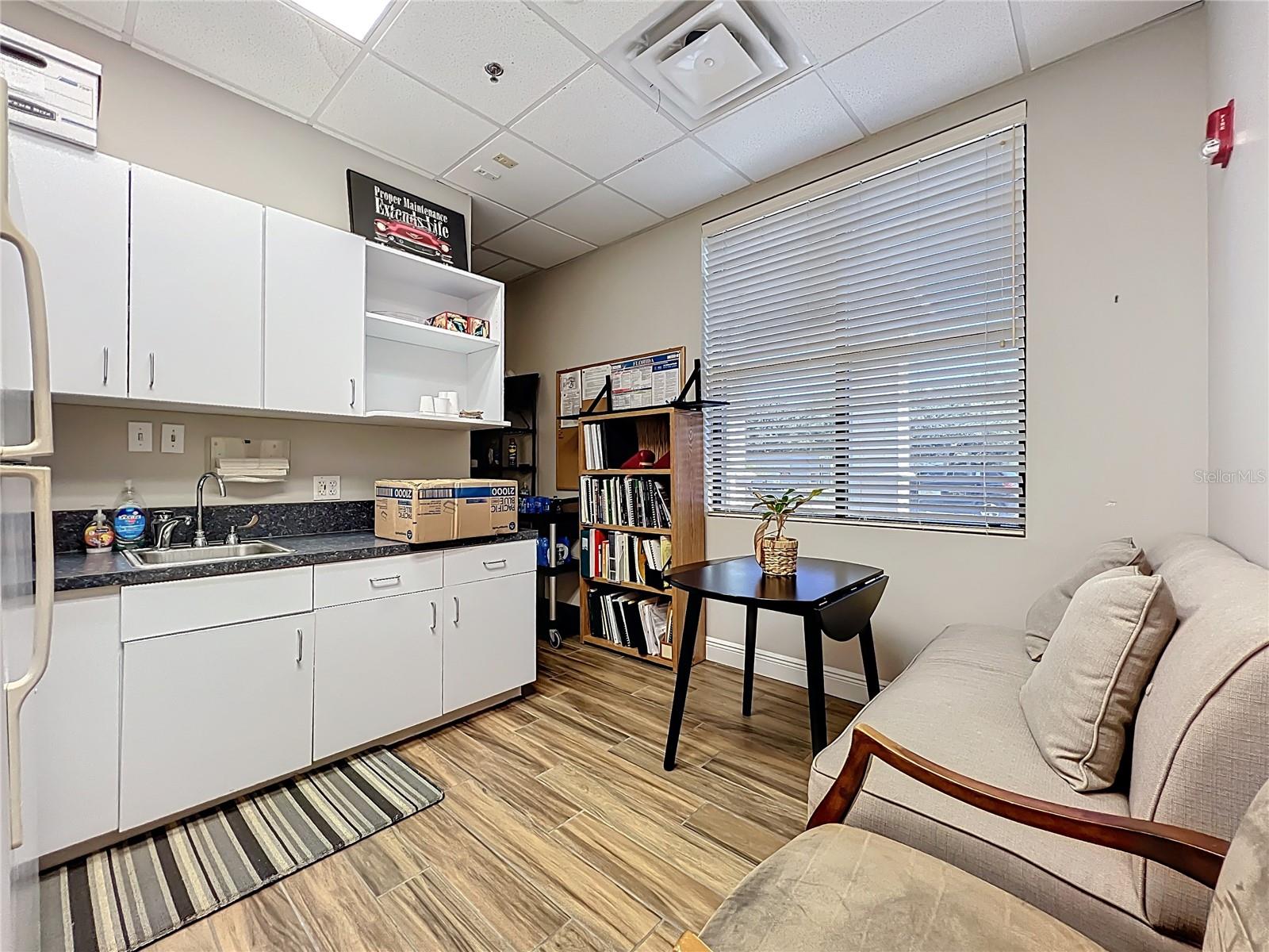 METROWEST PROFFESIONAL PLAZA C - Commercial Lease