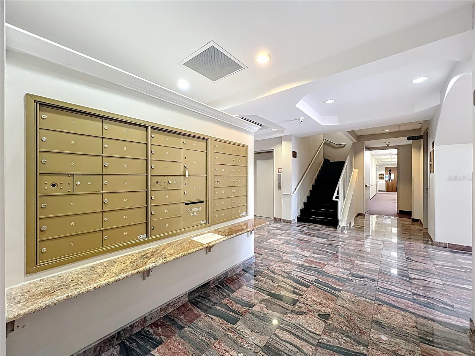 METROWEST PROFFESIONAL PLAZA C - Commercial Lease