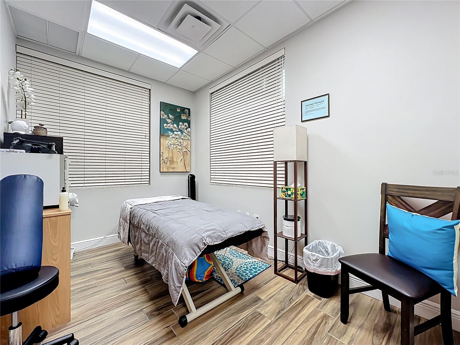 METROWEST PROFFESIONAL PLAZA C - Commercial Lease