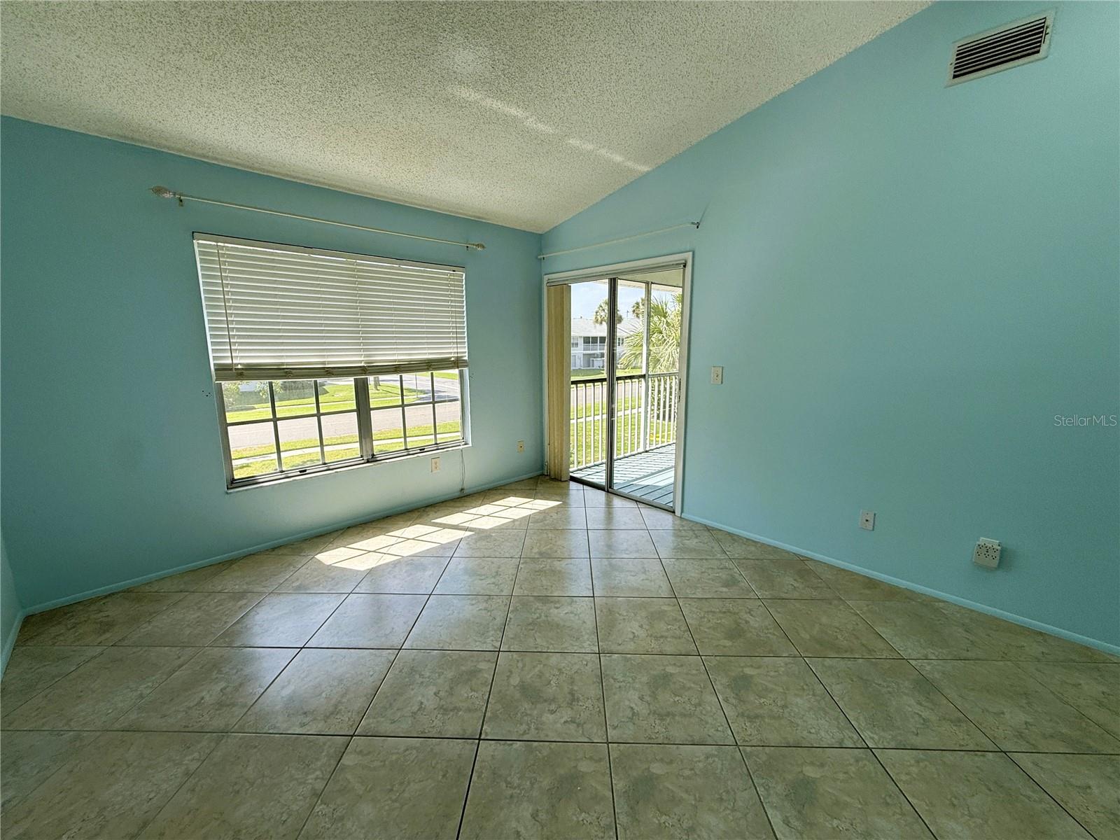 SUN KETCH CONDO - Residential Lease