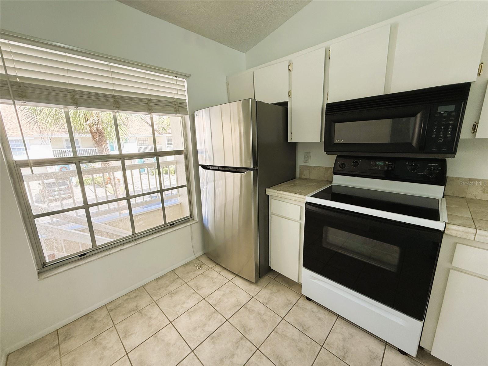 SUN KETCH CONDO - Residential Lease