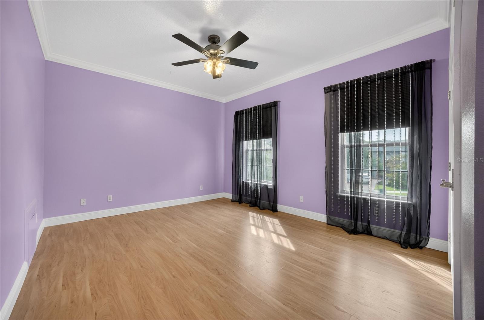 LAKEVIEW RESERVE - Residential