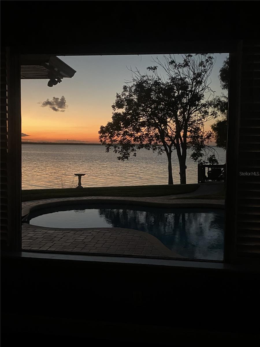 LAKEVIEW RESERVE - Residential