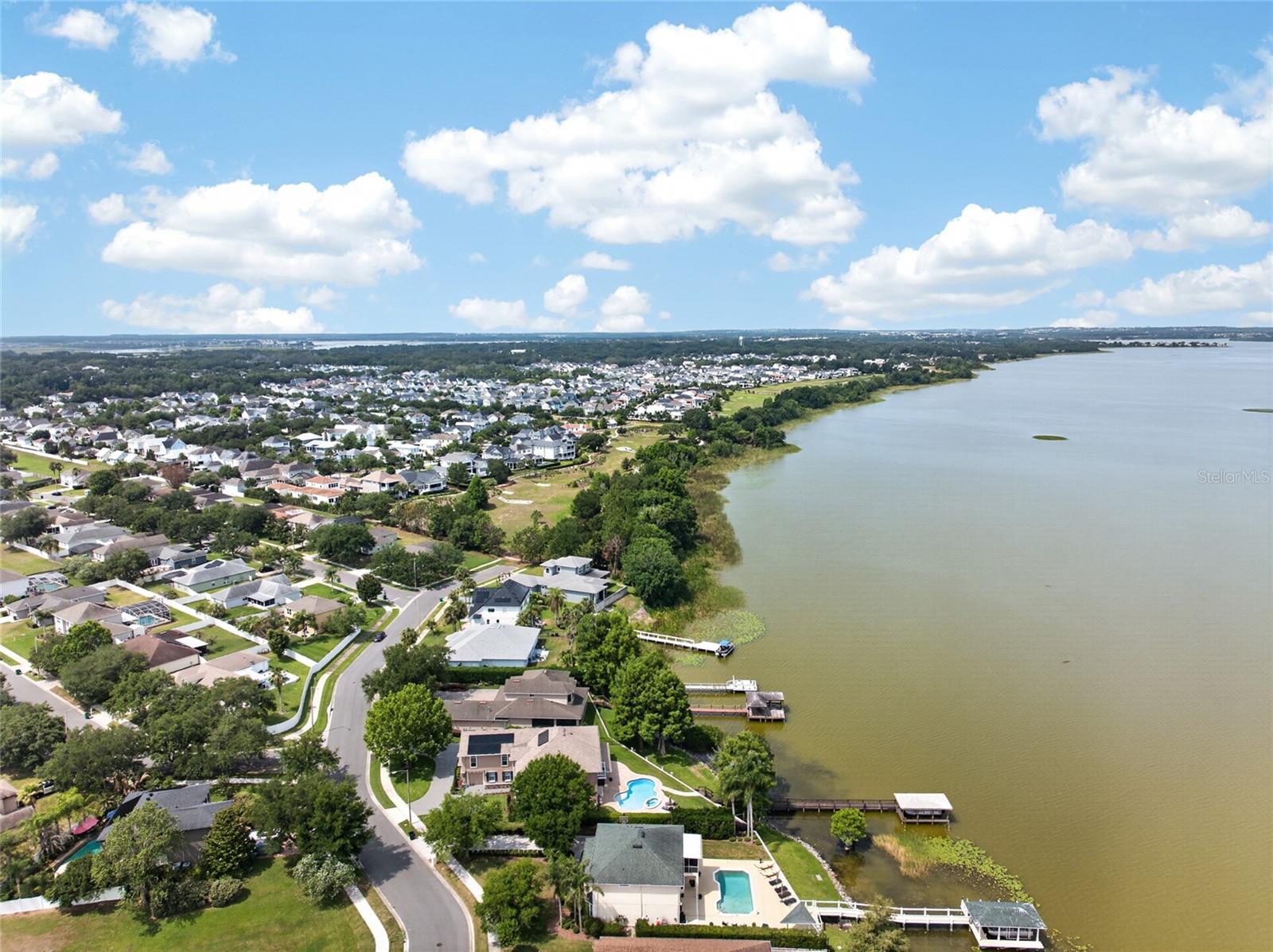 LAKEVIEW RESERVE - Residential