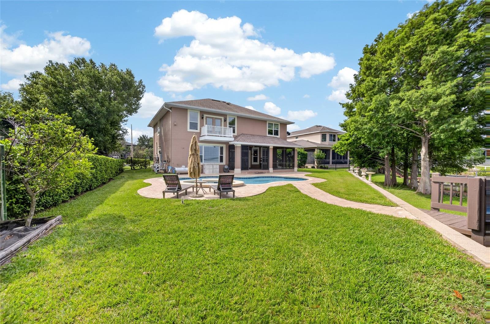 LAKEVIEW RESERVE - Residential