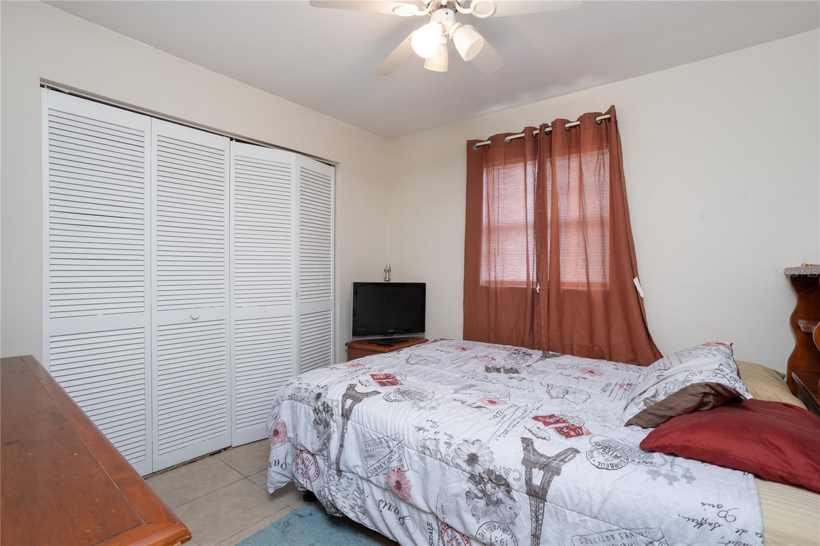 CATALINA VILLAGE - Residential