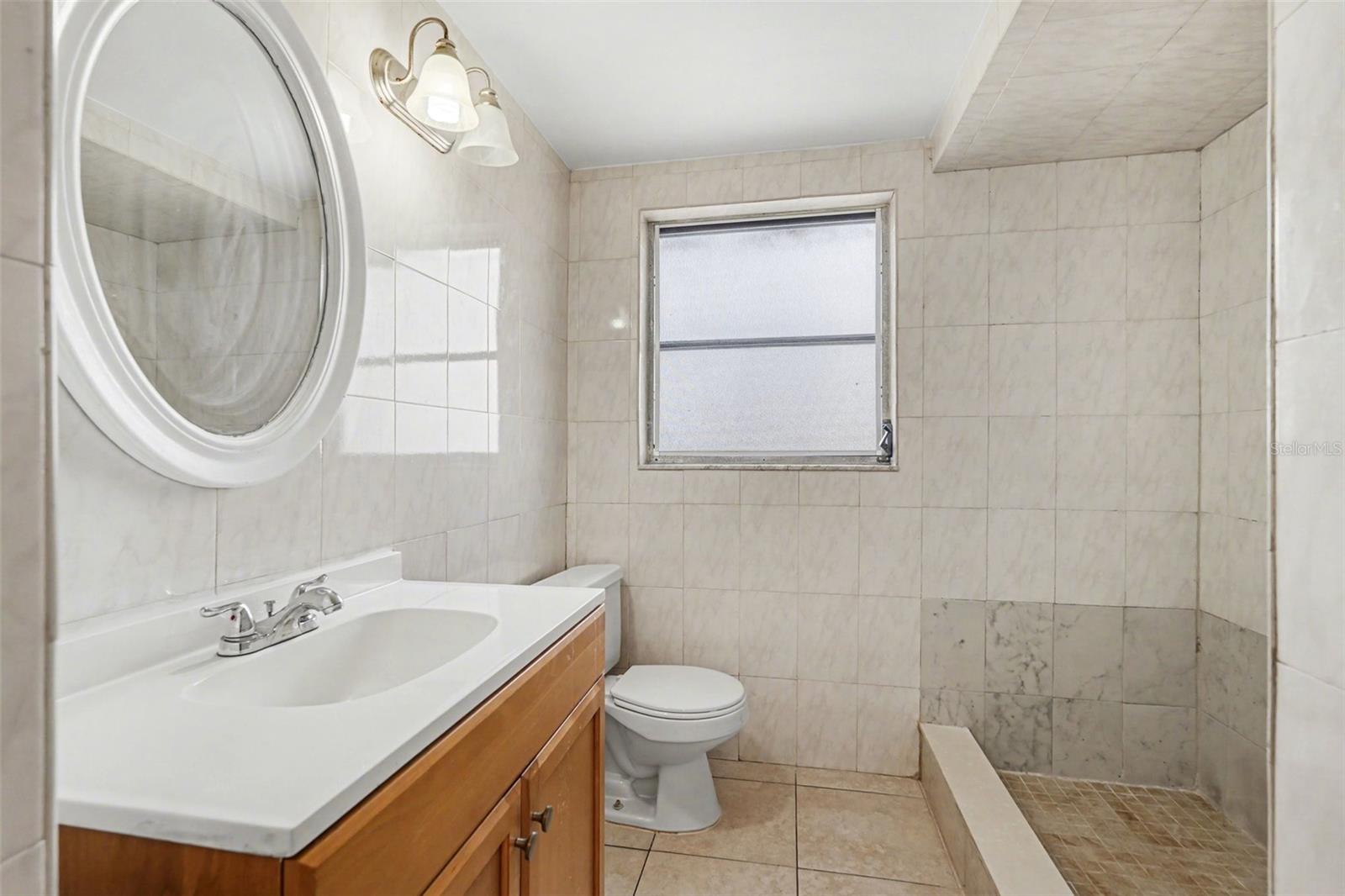 JASMINE LAKES - Residential