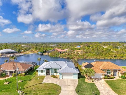 A home in PORT CHARLOTTE