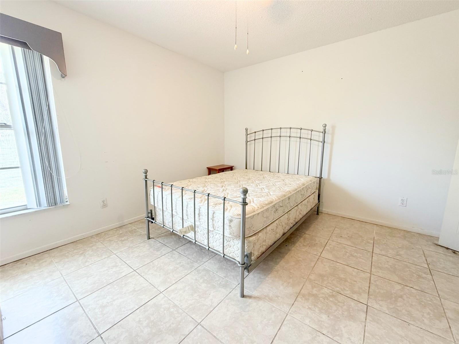 LAKE RIDGE VILLAGE - Residential