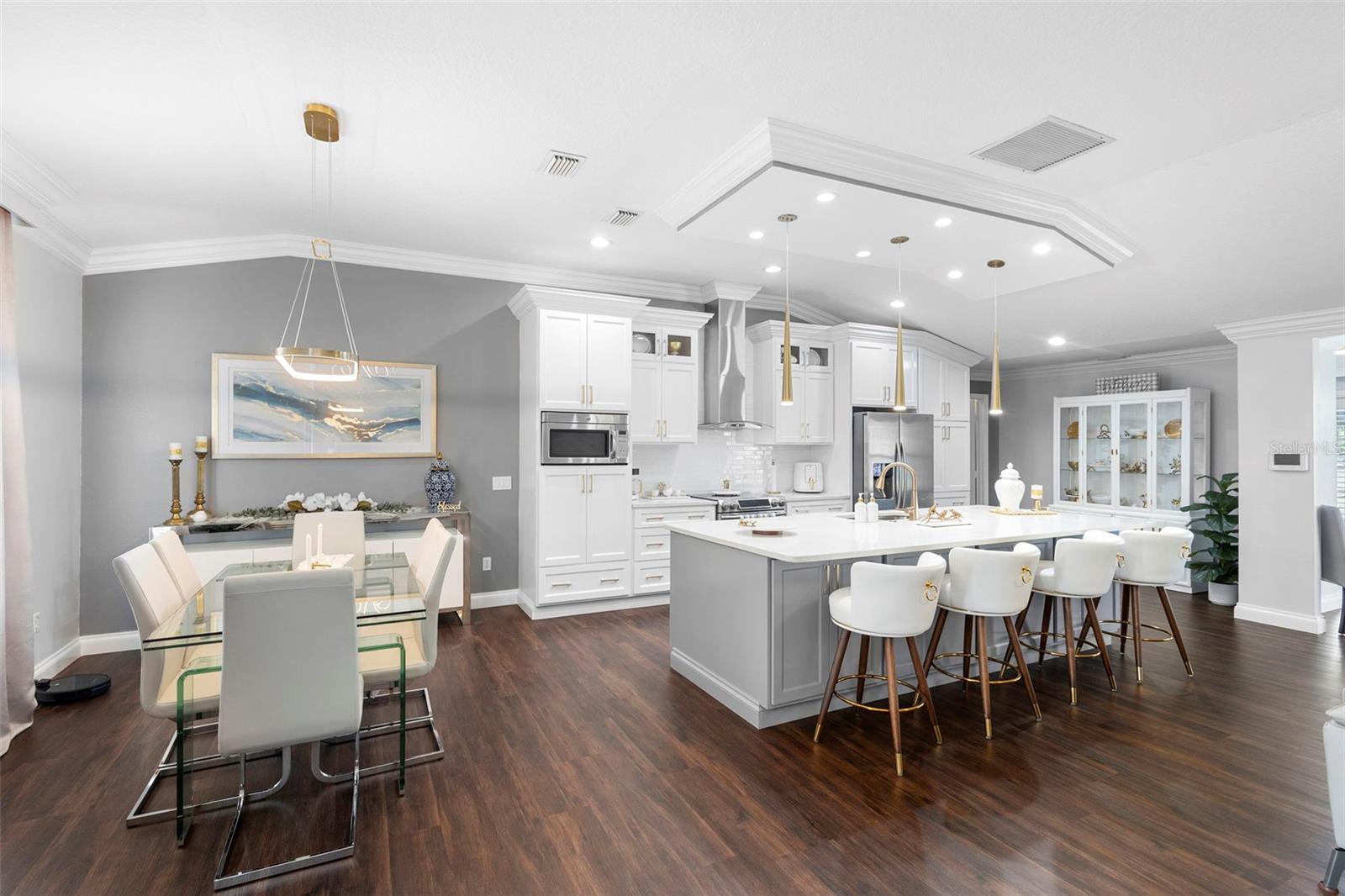 KENSINGTON ESTATES - Residential