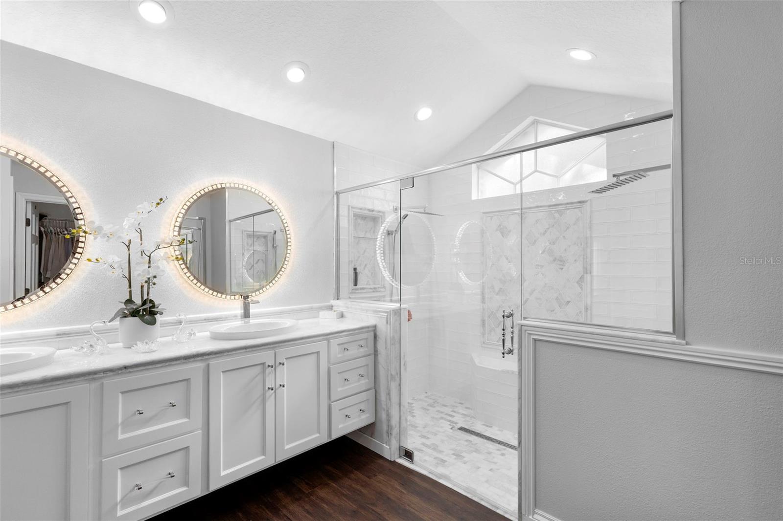 KENSINGTON ESTATES - Residential