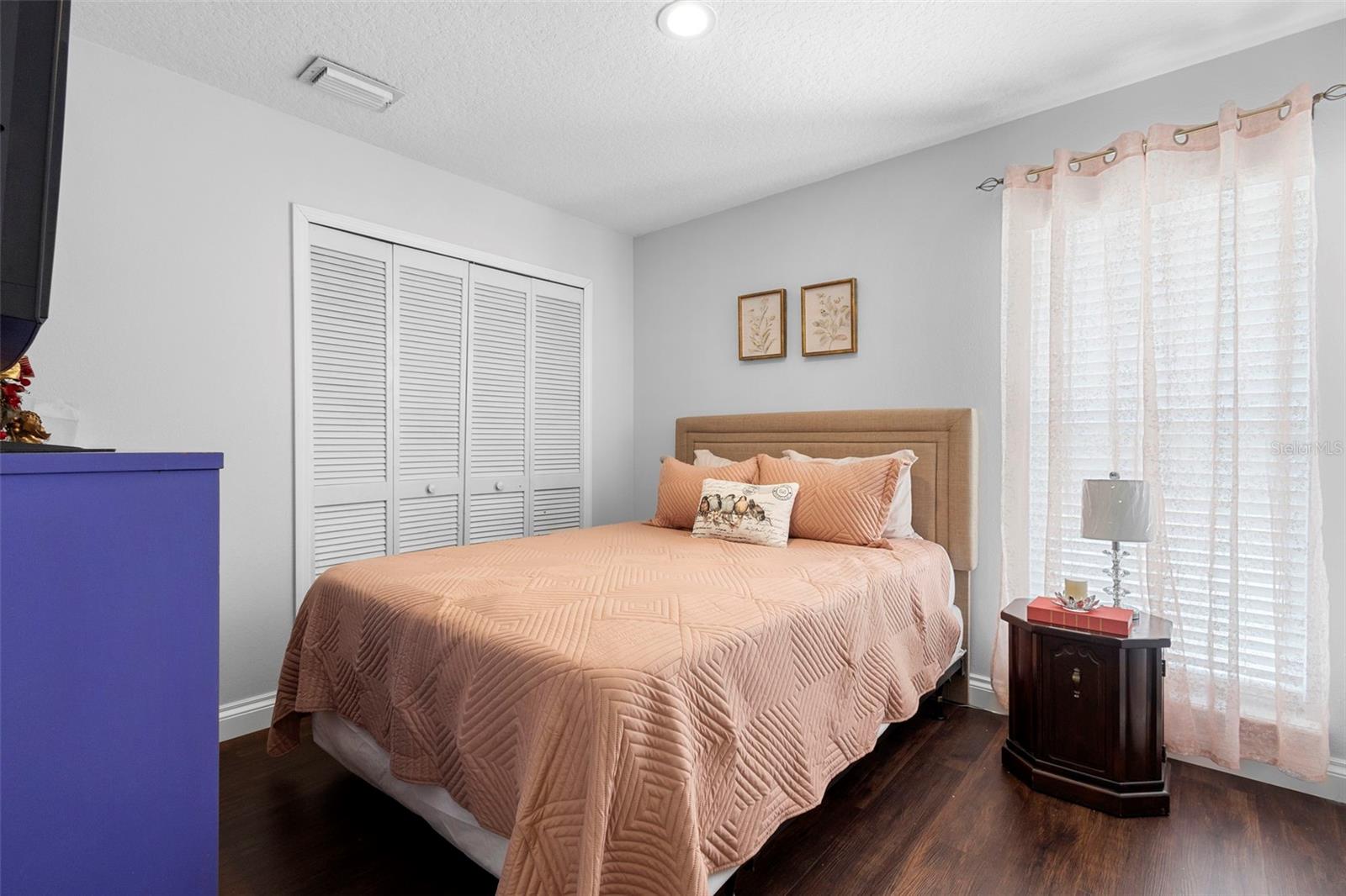 KENSINGTON ESTATES - Residential