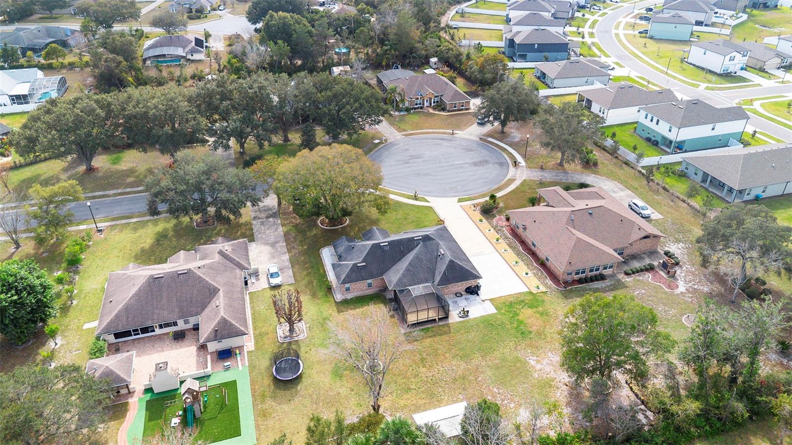 KENSINGTON ESTATES - Residential