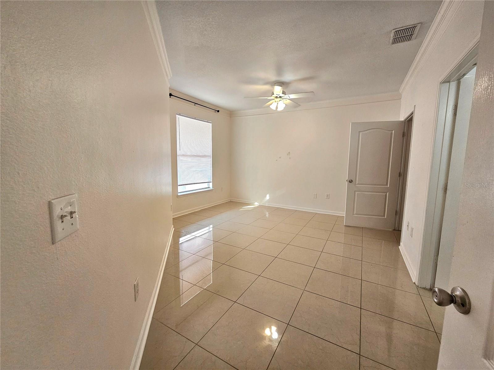 THE VILLAS CONDO - Residential