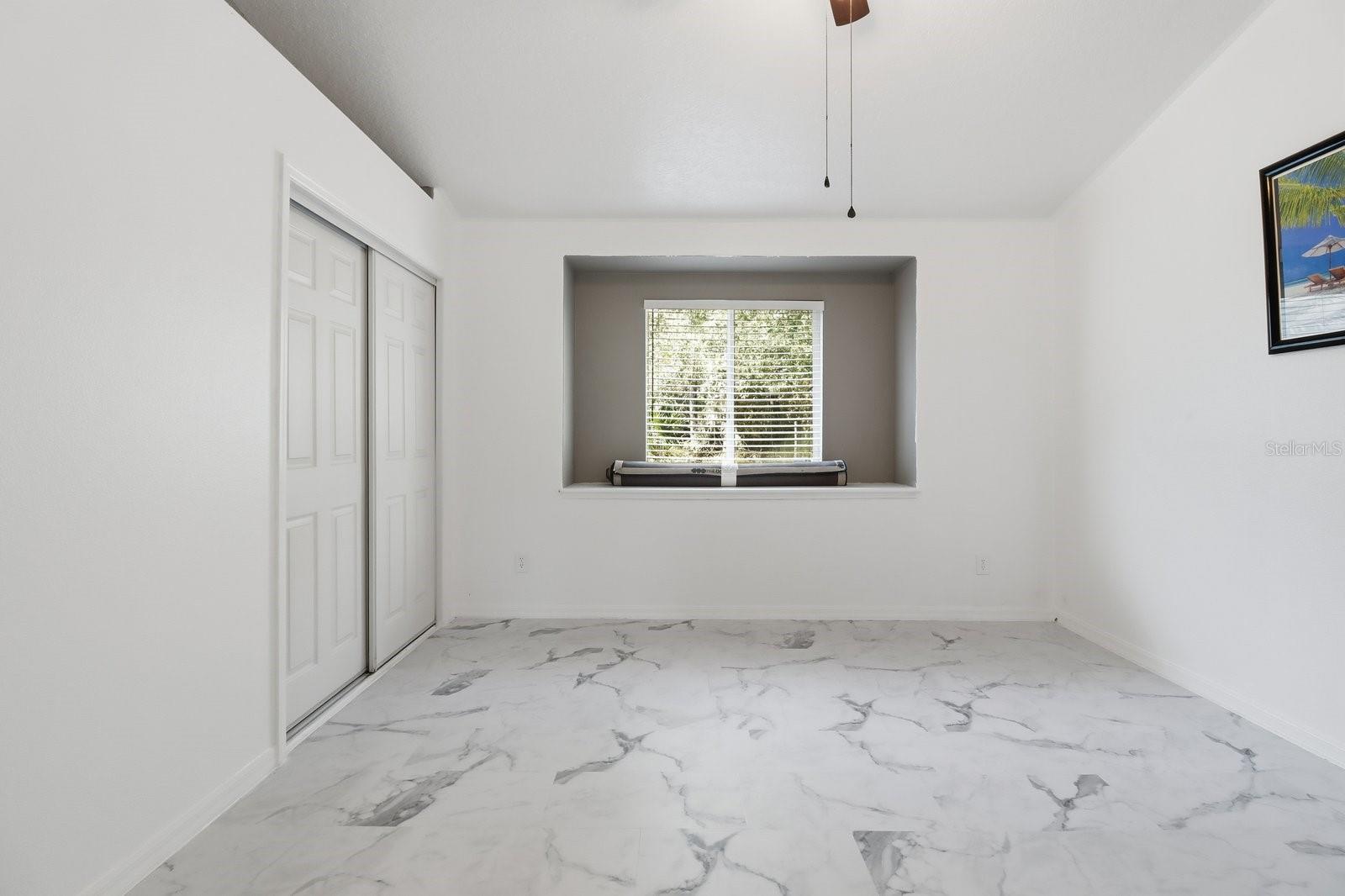 ROYAL HIGHLANDS - Residential