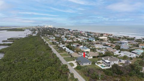 A home in WILBUR BY THE SEA