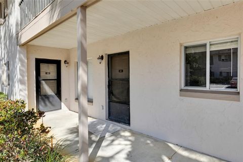 A home in WINTER HAVEN