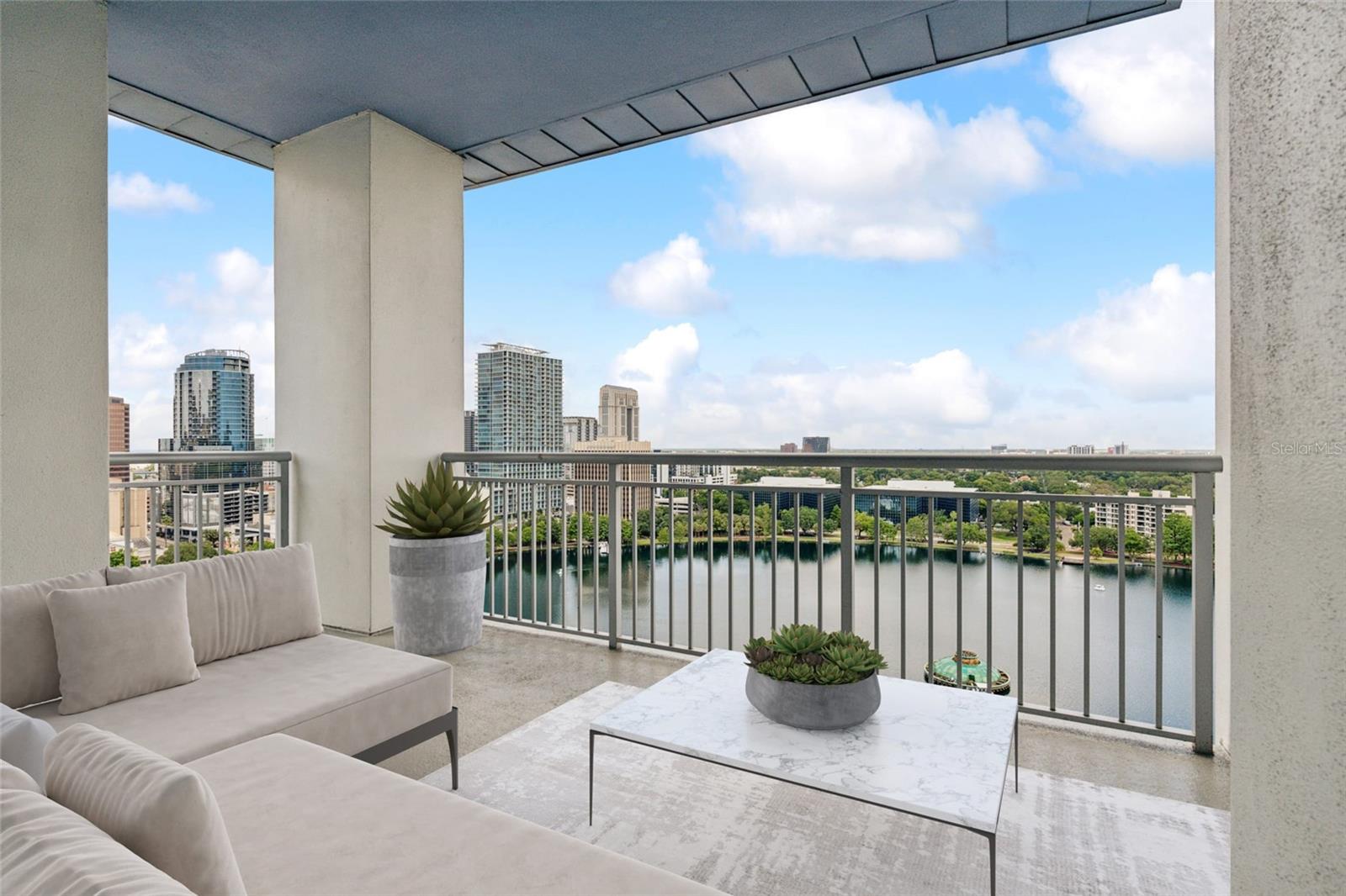 PARAMOUNT/LK EOLA - Residential Lease