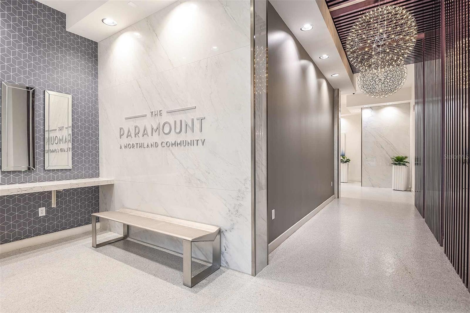 PARAMOUNT/LK EOLA - Residential Lease