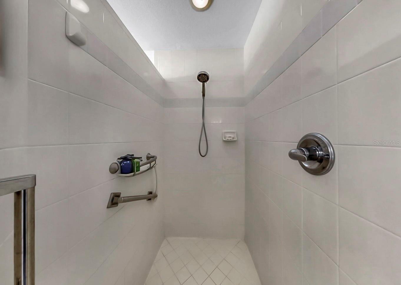 WOODLAND ACRES REV MAP OF - Residential