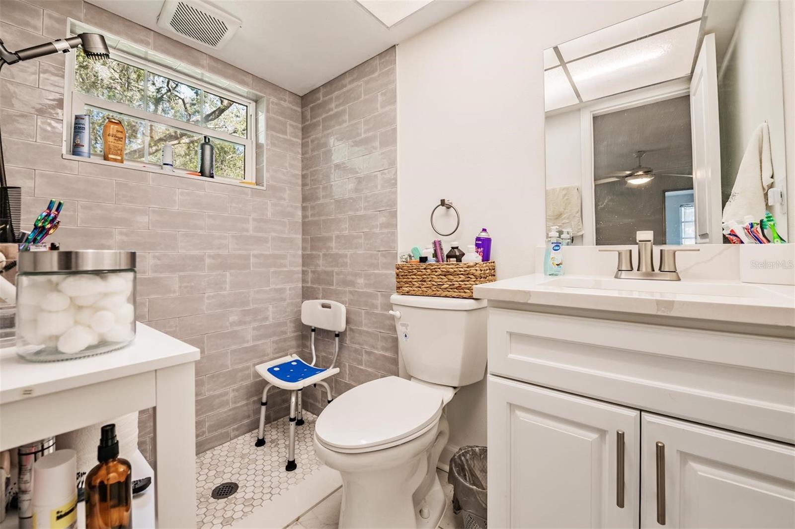 GARDENS BEACON SQUARE - Residential